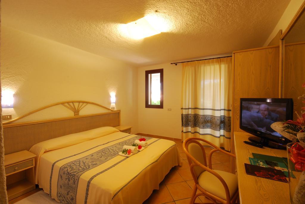 Hotel Mon Repos Baia Sardinia Pokoj fotografie