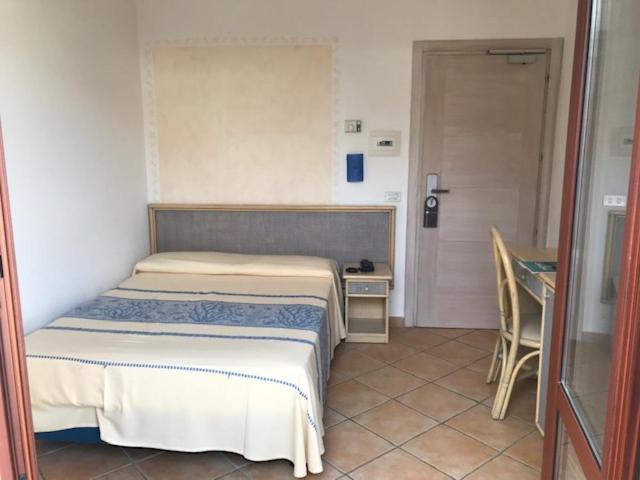 Hotel Mon Repos Baia Sardinia Exteriér fotografie
