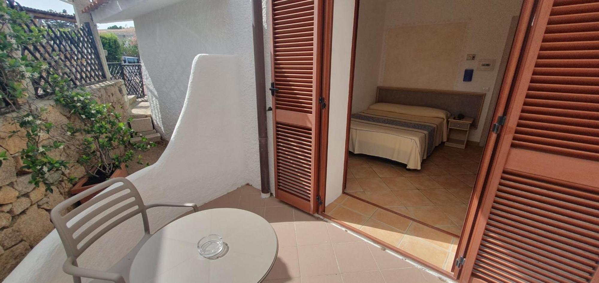 Hotel Mon Repos Baia Sardinia Exteriér fotografie