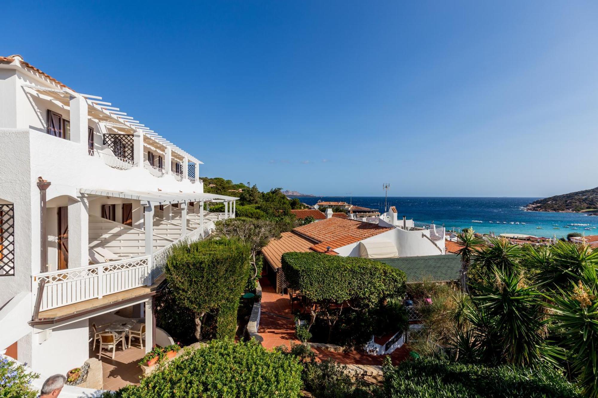 Hotel Mon Repos Baia Sardinia Exteriér fotografie