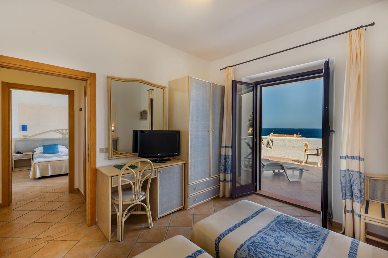 Hotel Mon Repos Baia Sardinia Exteriér fotografie