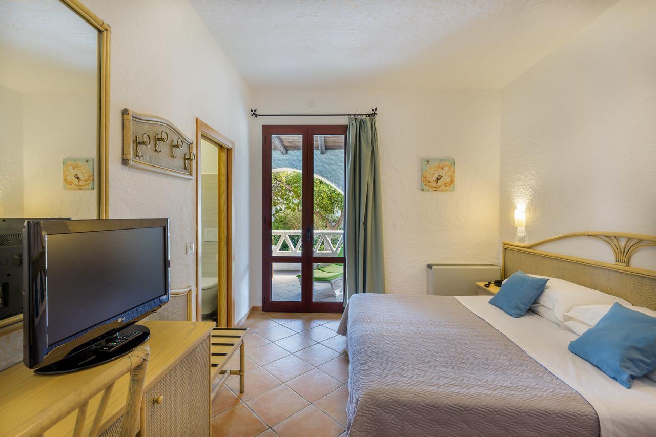 Hotel Mon Repos Baia Sardinia Exteriér fotografie